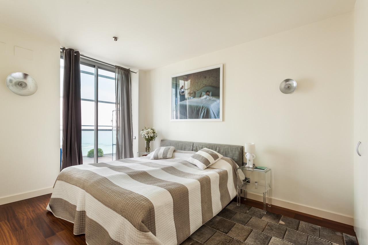 Apartament w Barcelona, Hiszpania 3 sypialnie, 223 mkw. nr 22078