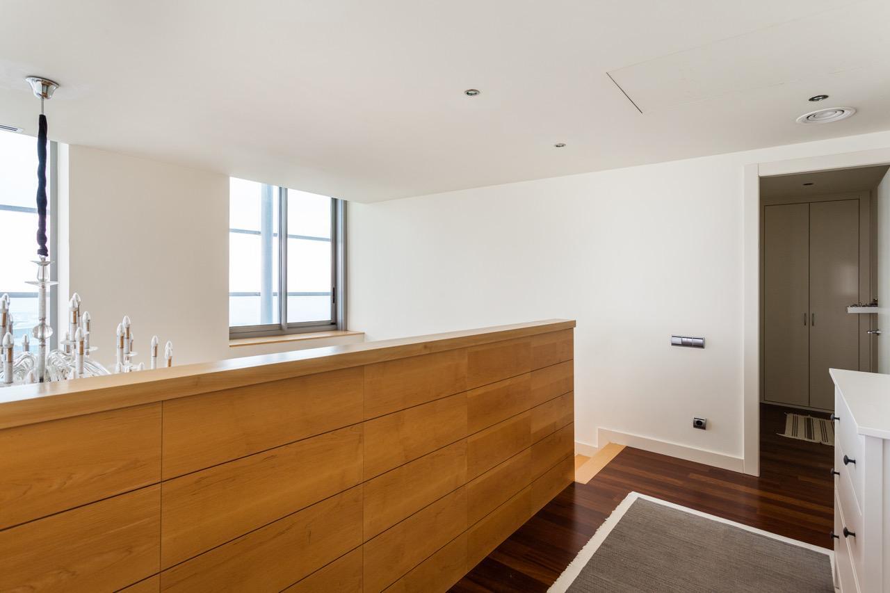 Apartament w Barcelona, Hiszpania 3 sypialnie, 223 mkw. nr 22078