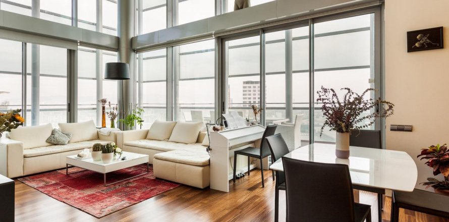 Apartamento Barcelona, España 3 dormitorios, 223 m2 No. 22078