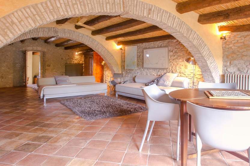 Casa a Girona, Spagna 5 camere da letto, 1200 mq. N° 22809