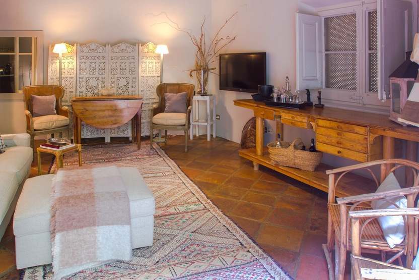 Casa a Girona, Spagna 5 camere da letto, 1200 mq. N° 22809