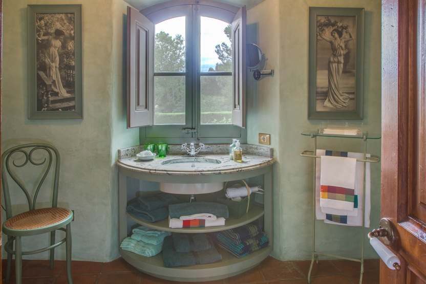Casa a Girona, Spagna 5 camere da letto, 1200 mq. N° 22809