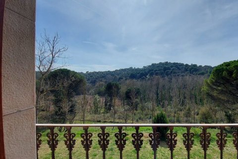 House for sale Girona, Spain 5 bedrooms, 500 sq.m. No. 35349 - photo 12