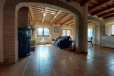 House for sale Girona, Spain 5 bedrooms, 500 sq.m. No. 35349 - photo 11