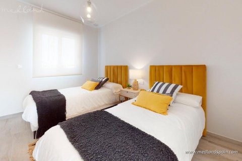 Kaupunkipientalo myytävänä Pilar de la Horadada, Alicante, Espanja, 3 makuuhuonetta, 81 m2 No. 108939 - kuva 8