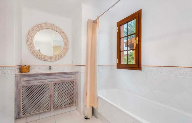 Villa in Santa Ponsa, Mallorca, Spain 3 bedrooms, 162 sq.m. No. 108949