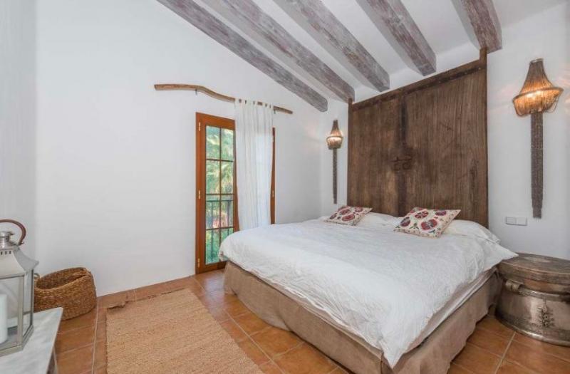 Villa in Santa Ponsa, Mallorca, Spain 3 bedrooms, 162 sq.m. No. 108949