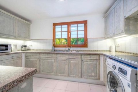 Villa zum Verkauf Santa Ponsa, Mallorca, Spanien 3 Schlafzimmer, 162 m2 Nr. 108949 - Foto 8