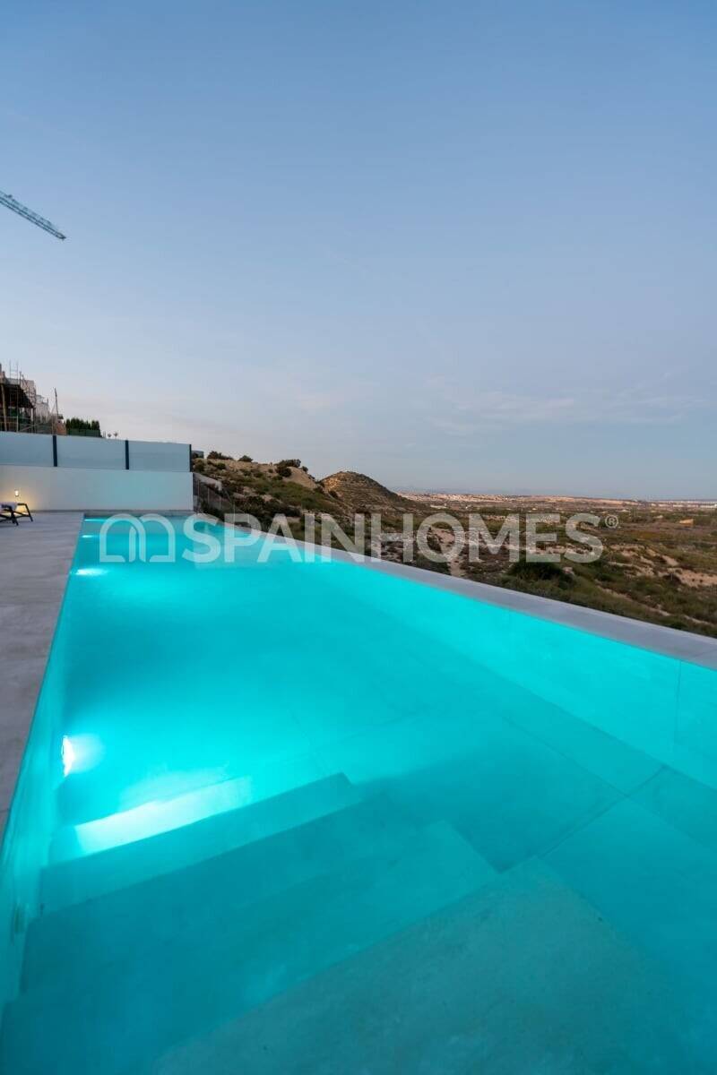 Villa in Rojales, Alicante, Spanien 3 Schlafzimmer, 250 m2 Nr. 48709