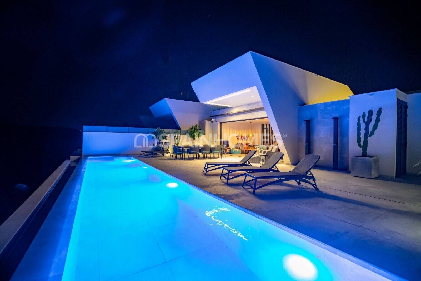 Villa in Rojales, Alicante, Spanien 3 Schlafzimmer, 250 m2 Nr. 48709