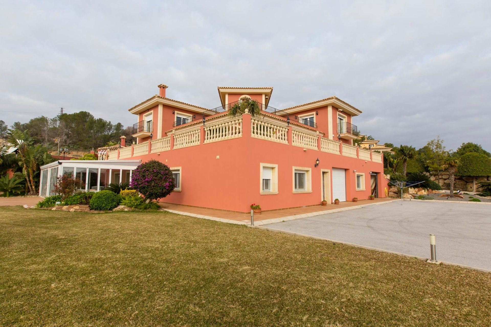 Вилла в Л'Альбир, Аликанте, Испания 6 спален, 774м2 №95523