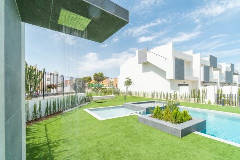 Bungalow in vendita Los Balcones, Alicante, Spagna 3 camere da letto, 82 mq. N° 114982 - foto 4