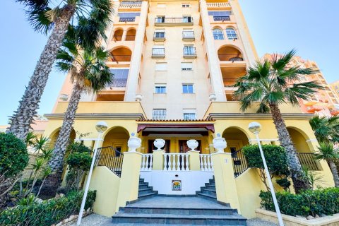 Apartment for sale Torrevieja, Alicante, Spain 3 bedrooms, 80 sq.m. No. 114988 - photo 6