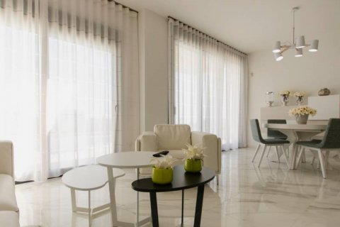 Продажа виллы в Ориуэла, Аликанте, Испания 3 спальни, 239м2 №117776 - фото 3