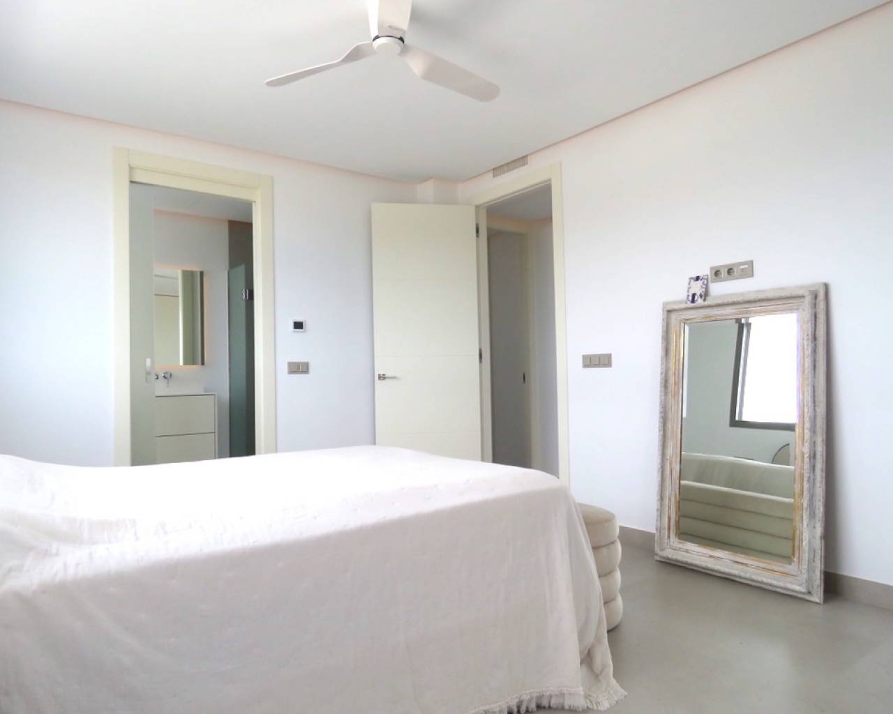 Вилла в Сьюдад Кесада, Аликанте, Испания 4 спальни, 564м2 №91575