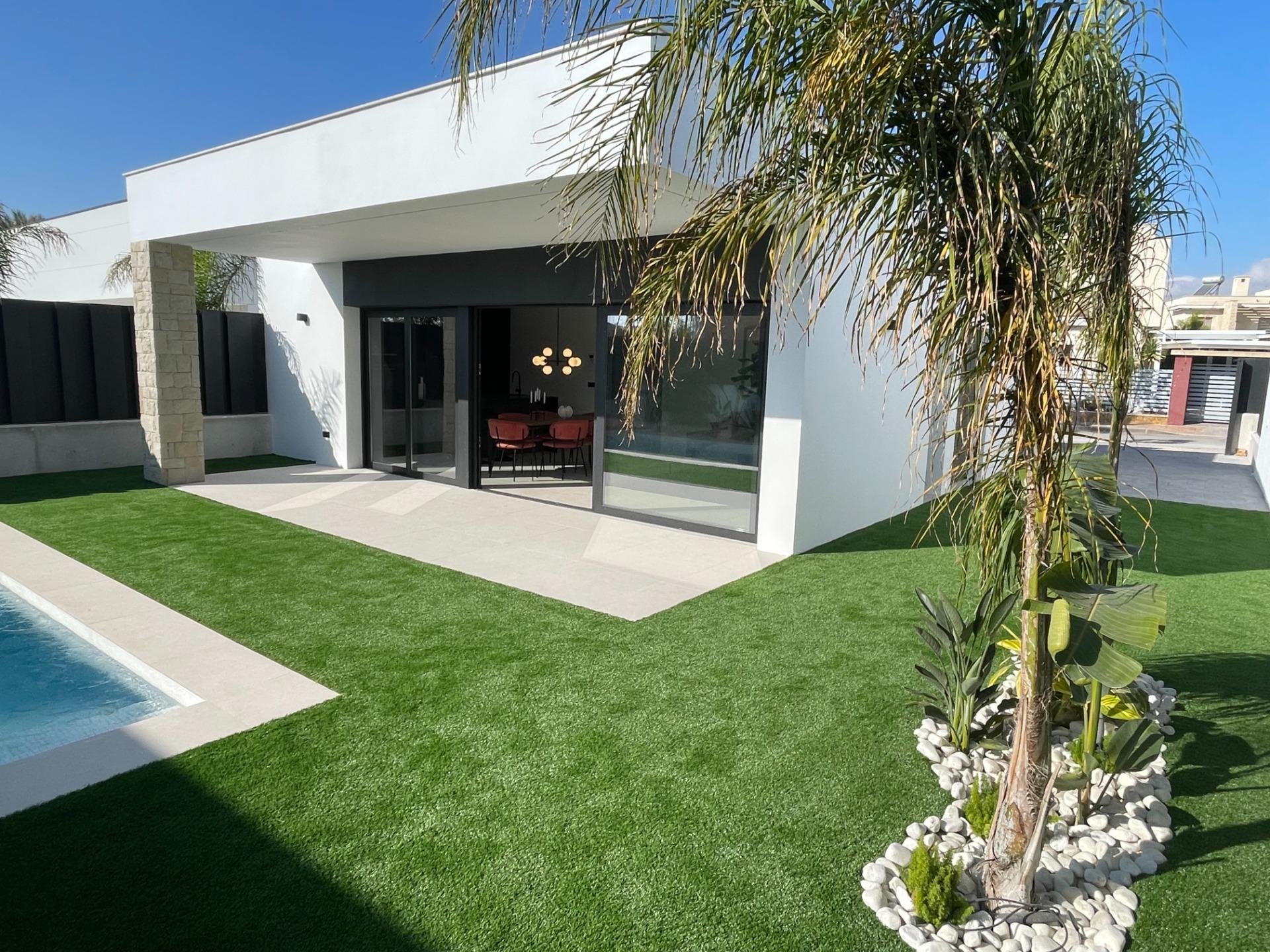 Villa Alicante, Spānijā 3 istabas, 105 m2 Nr. 111357