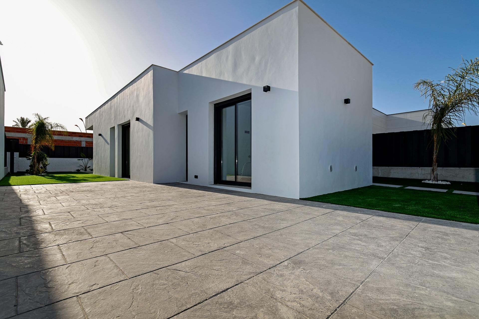 Villa Alicante, Spānijā 3 istabas, 105 m2 Nr. 111357
