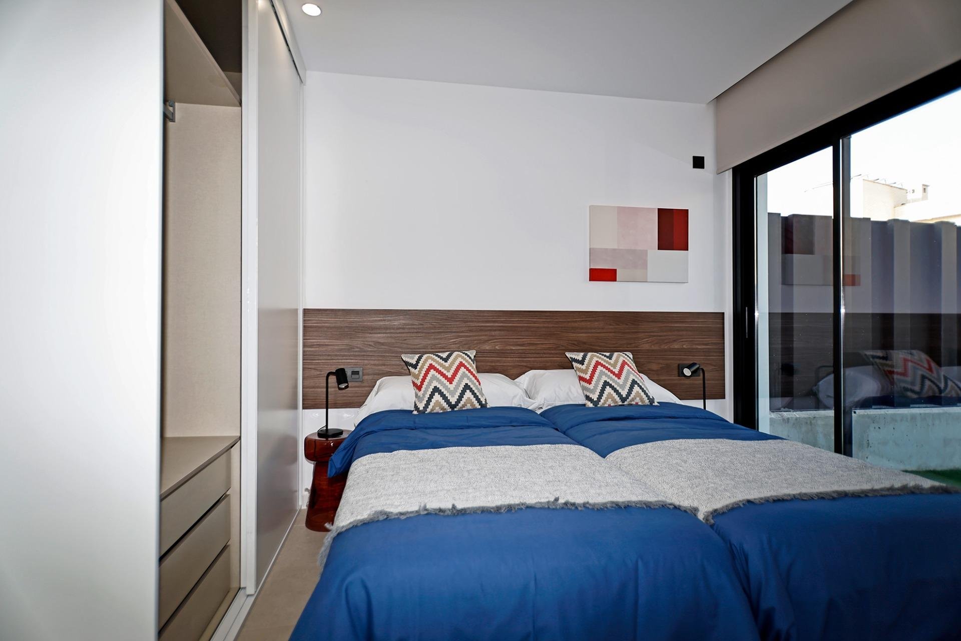 Villa Alicante, Spānijā 3 istabas, 105 m2 Nr. 111357