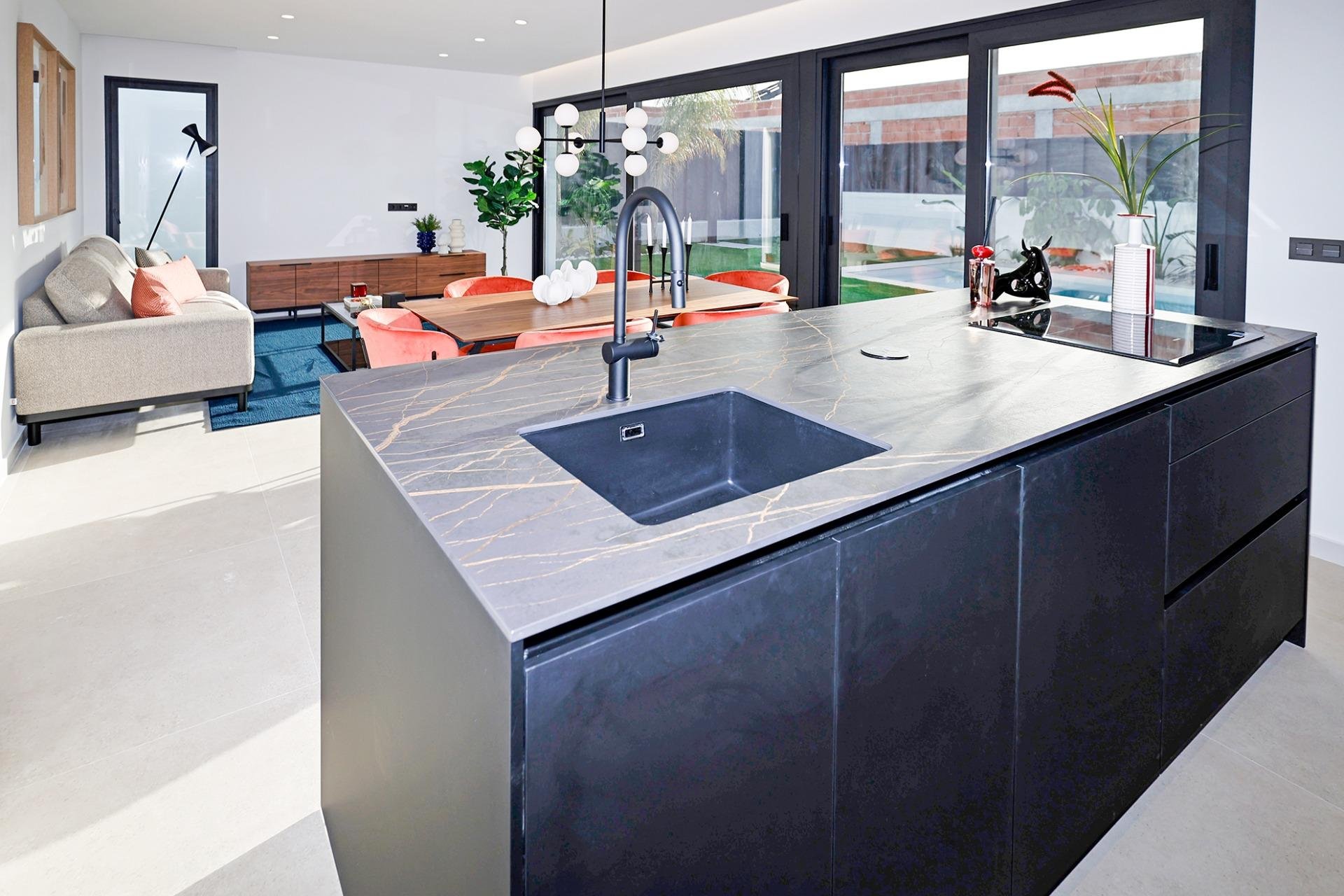 Villa Alicante, Spānijā 3 istabas, 105 m2 Nr. 111357