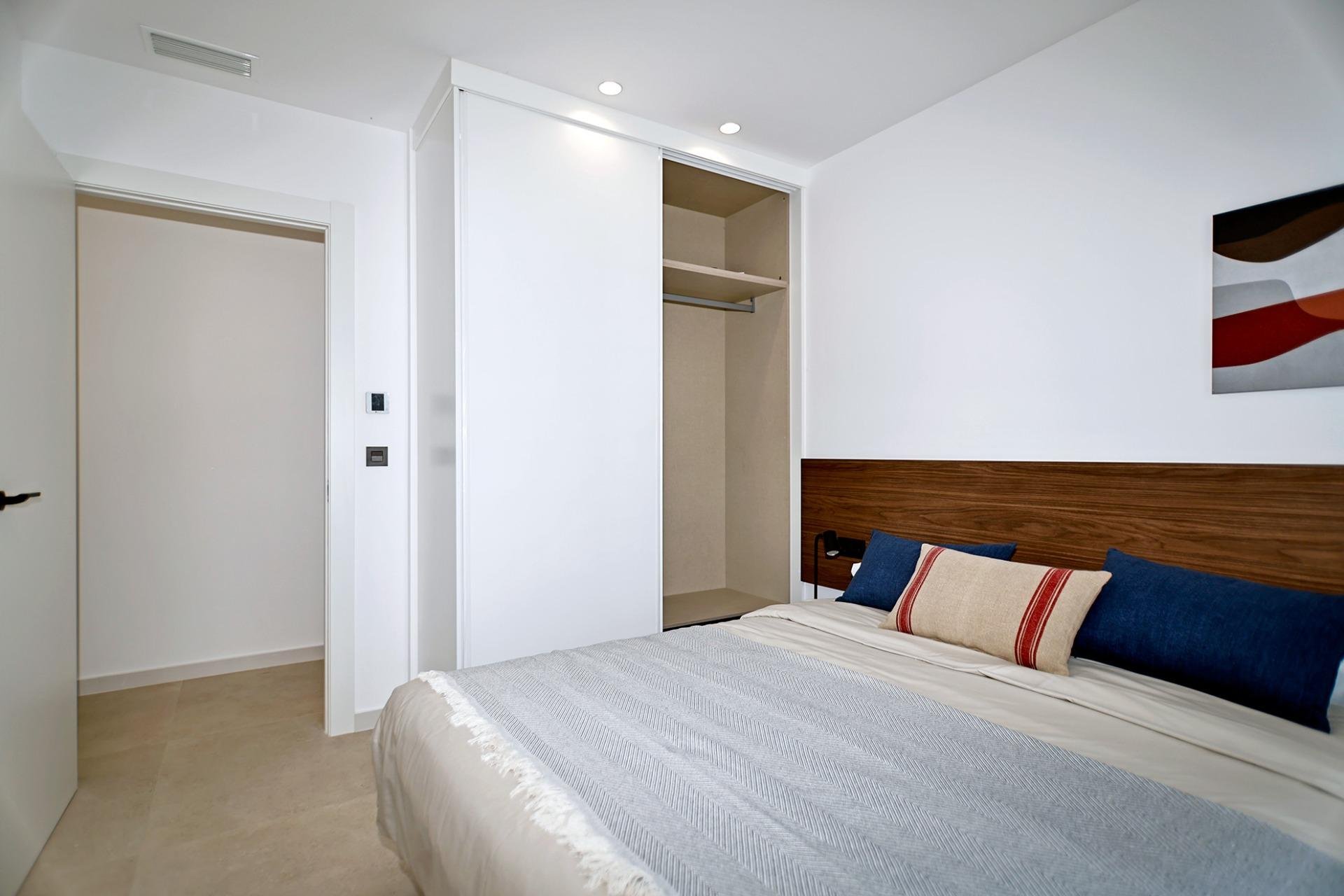 Villa Alicante, Spānijā 3 istabas, 105 m2 Nr. 111357