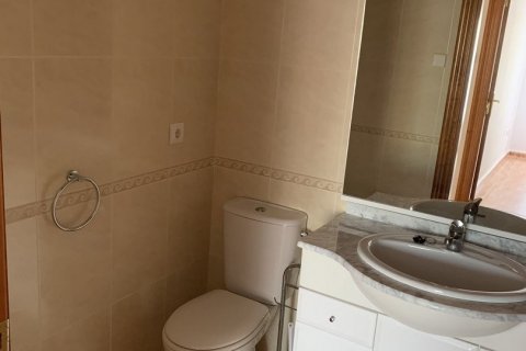 Huoneisto myytävänä La Manga del Mar Menor, Murcia, Espanja, 3 makuuhuonetta, 102 m2 No. 111352 - kuva 10