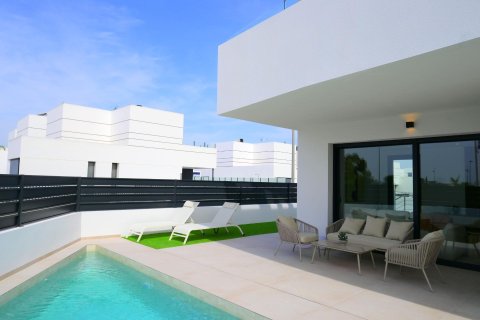 Villa for sale in Dolores, Alicante, Spain 3 bedrooms, 133 sq.m. No. 114381 - photo 1