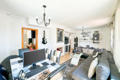 Villa for sale Punta Prima, Alicante, Spain 4 bedrooms, 193 sq.m. No. 114371 - photo 3