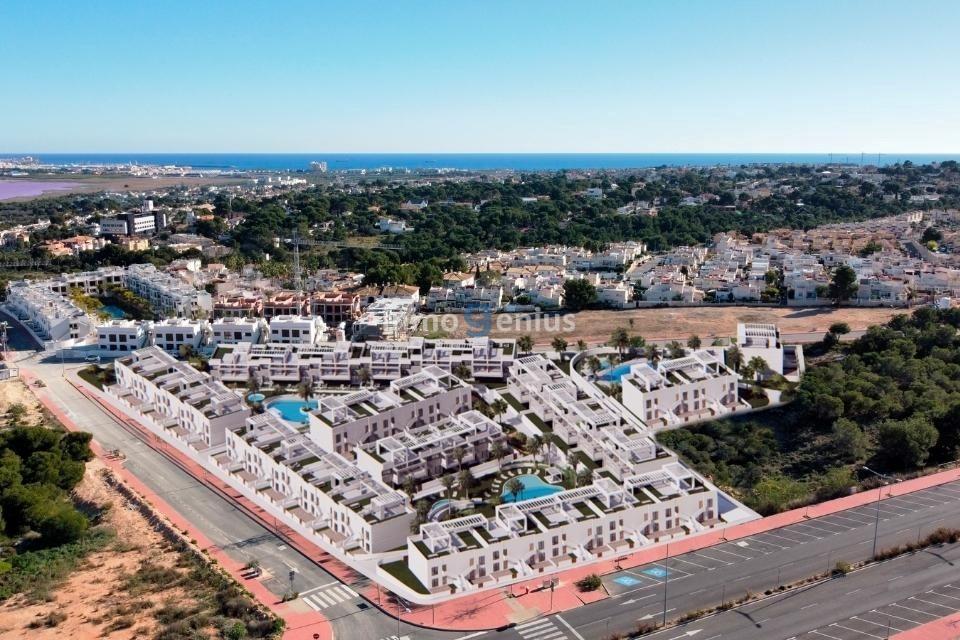 Bungalow in Torrevieja, Alicante, Spanien 2 Schlafzimmer, 131 m2 Nr. 81569