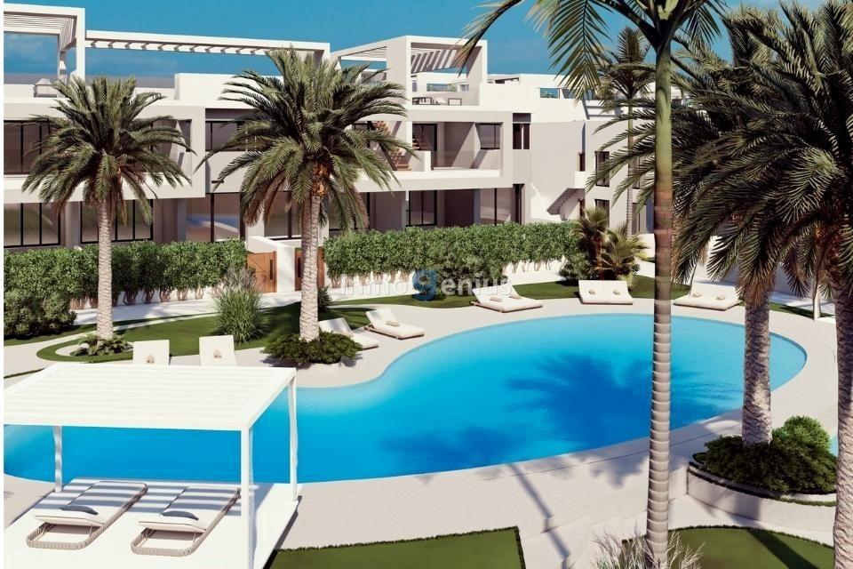 Bungalow in Torrevieja, Alicante, Spanien 2 Schlafzimmer, 131 m2 Nr. 81569