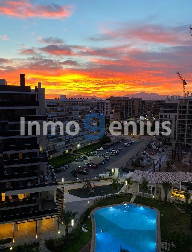 Penthouse in Alicante, Spain 3 bedrooms, 136 sq.m. No. 81575