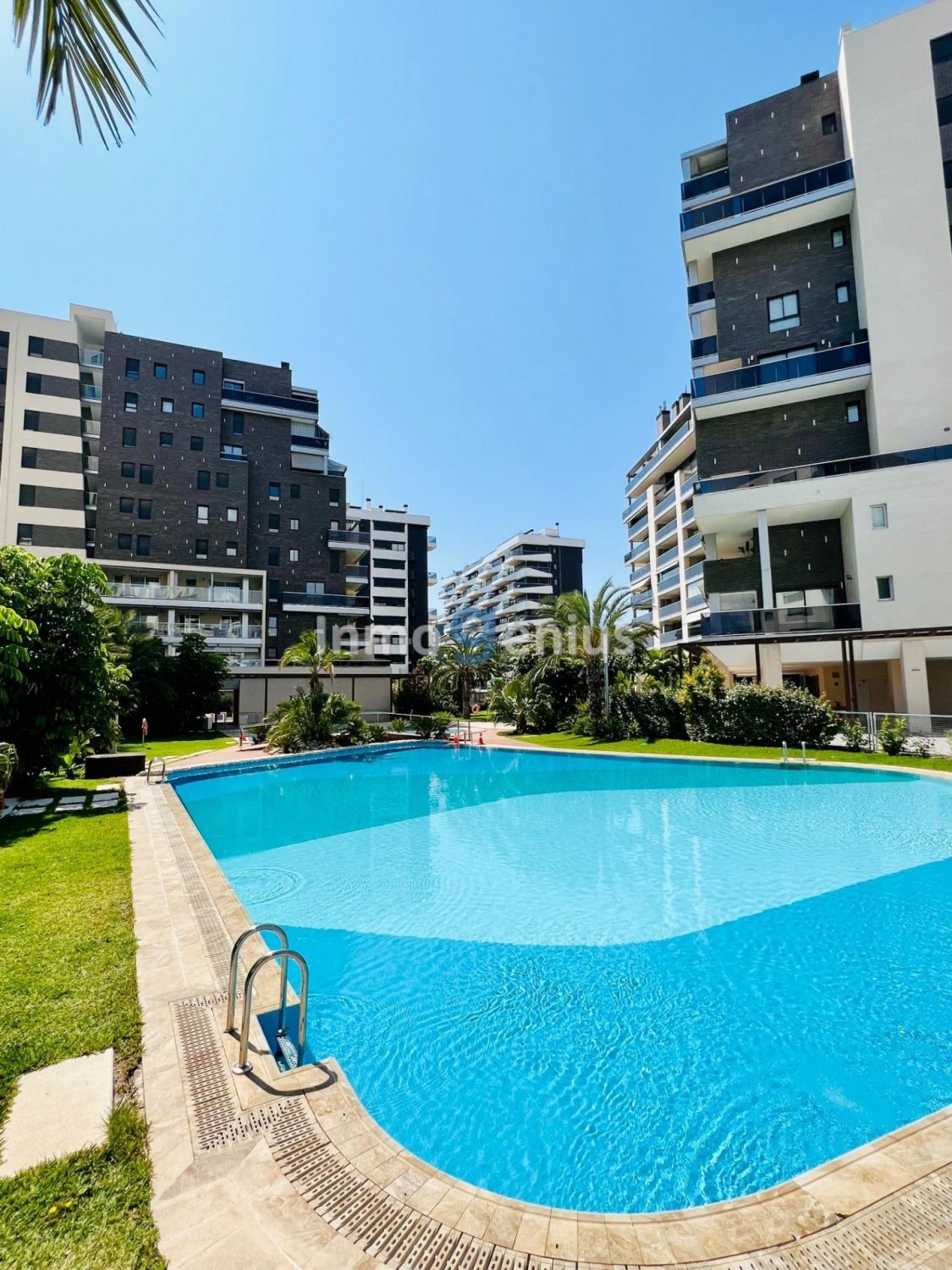 Penthouse in Alicante, Spain 3 bedrooms, 136 sq.m. No. 81575