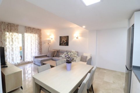 Apartment for sale Punta Prima, Alicante, Spain 3 bedrooms, 128 sq.m. No. 114385 - photo 7