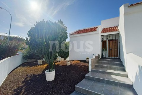 Radhus till salu Fanabe, Tenerife, Spanien 2 sovrum, 203 kvm. Nr. 109840 - foto 1