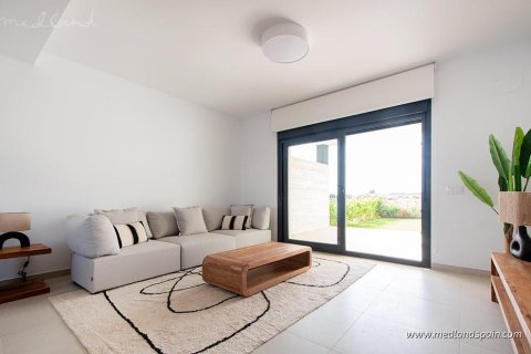 Apartment for sale Pilar de la Horadada, Alicante, Spain 3 bedrooms, 94.9 sq.m. No. 108408 - photo 4