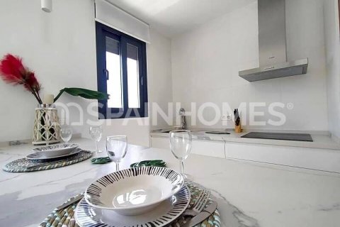 Villa for sale La Nucia, Alicante, Spain 3 bedrooms, 141 sq.m. No. 53215 - photo 10
