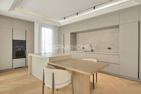 Huvila myytävänä Marbella, Malaga, Espanja, 5 makuuhuonetta, 615 m2 No. 48474 - kuva 20