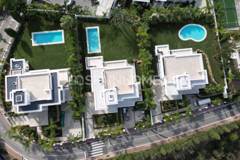 Villa en venta en Marbella, Málaga, España 5 dormitorios, 615 m2 No. 48474 - foto 26