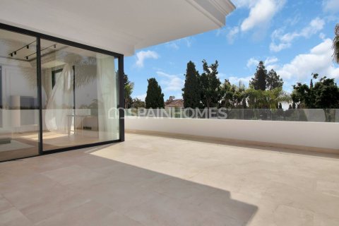 Villa zum Verkauf in Marbella, Malaga, Spanien 5 Schlafzimmer, 615 m2 Nr. 48474 - Foto 23