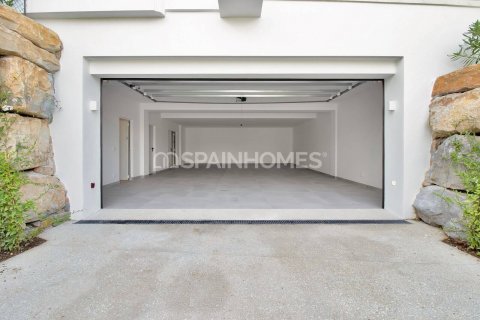 Huvila myytävänä Marbella, Malaga, Espanja, 5 makuuhuonetta, 615 m2 No. 48474 - kuva 12