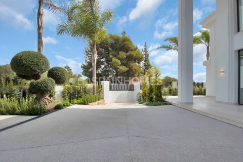 Huvila myytävänä Marbella, Malaga, Espanja, 5 makuuhuonetta, 615 m2 No. 48474 - kuva 6