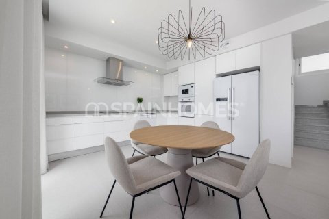 Продажа виллы Мутксамель, Аликанте, Испания 3 спальни, 118м2 №49374 - фото 16