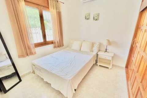 Продажа виллы в Сьюдад Кесада, Аликанте, Испания 5 спален, 265м2 №119011 - фото 18