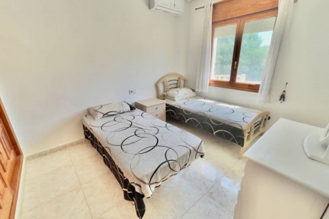 Продажа виллы в Сьюдад Кесада, Аликанте, Испания 5 спален, 265м2 №119011 - фото 13