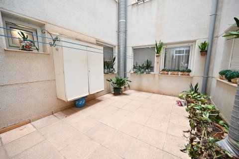 Huoneisto myytävänä Torrevieja, Alicante, Espanja, 3 makuuhuonetta, 115 m2 No. 119021 - kuva 17