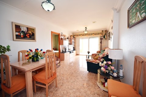 Huoneisto myytävänä Torrevieja, Alicante, Espanja, 3 makuuhuonetta, 115 m2 No. 119021 - kuva 6