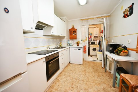 Huoneisto myytävänä Torrevieja, Alicante, Espanja, 3 makuuhuonetta, 115 m2 No. 119021 - kuva 9