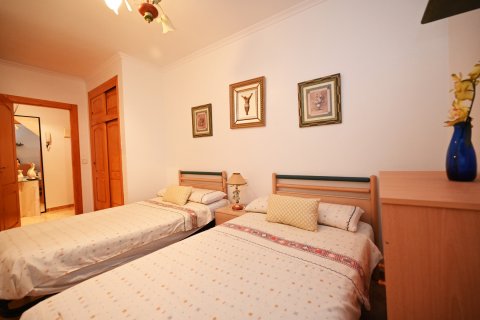 Huoneisto myytävänä Torrevieja, Alicante, Espanja, 3 makuuhuonetta, 115 m2 No. 119021 - kuva 21