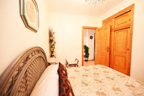 Huoneisto myytävänä Torrevieja, Alicante, Espanja, 3 makuuhuonetta, 115 m2 No. 119021 - kuva 26