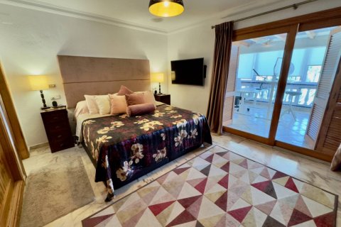 Villa zum Verkauf Guardamar del Segura, Alicante, Spanien 5 Schlafzimmer, 270 m2 Nr. 119017 - Foto 16