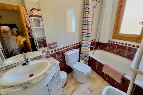 Villa zum Verkauf Guardamar del Segura, Alicante, Spanien 5 Schlafzimmer, 270 m2 Nr. 119017 - Foto 18